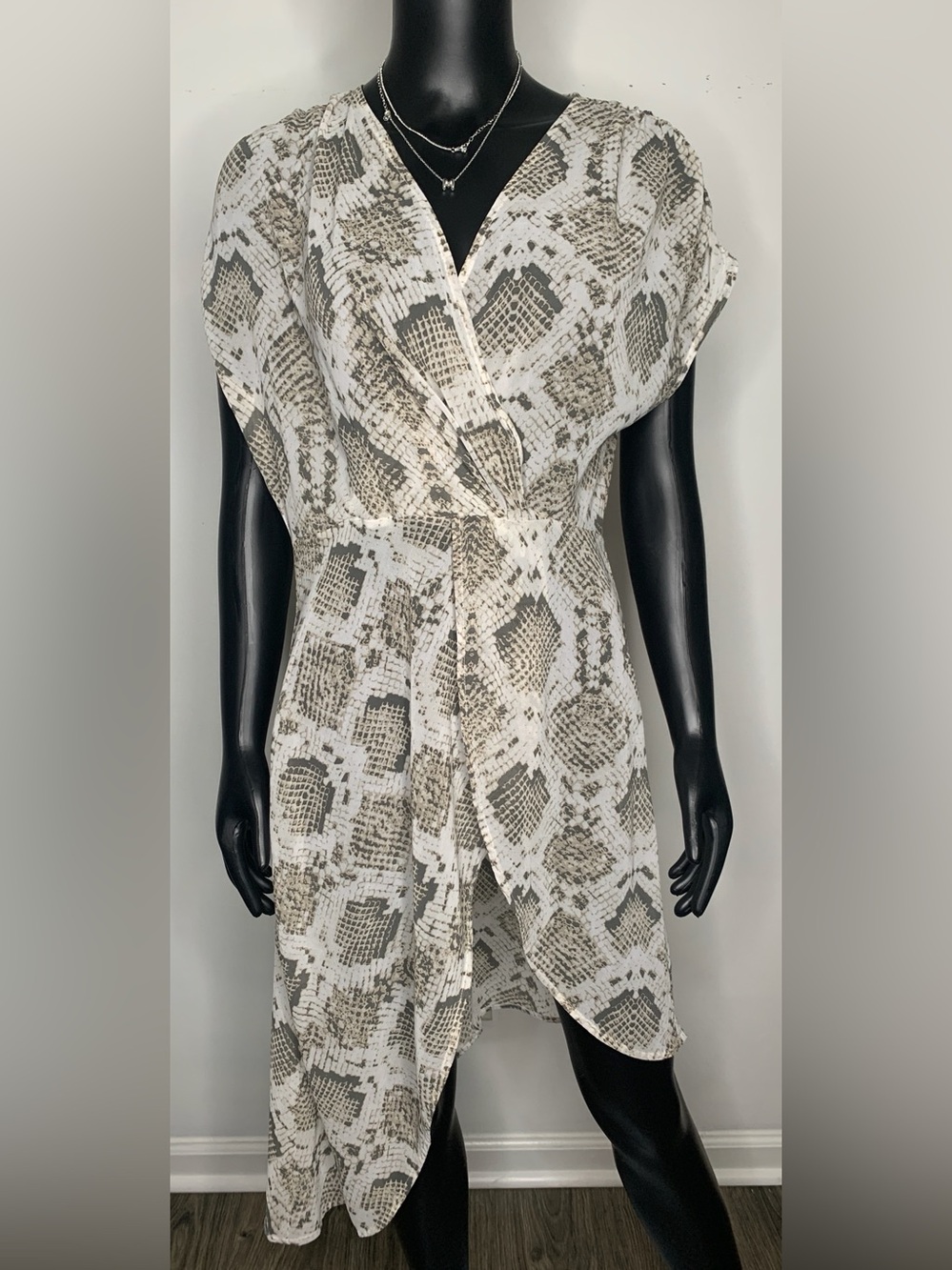 New York & Company Soho Jeans Snake-Print Top in Cream and Taupe